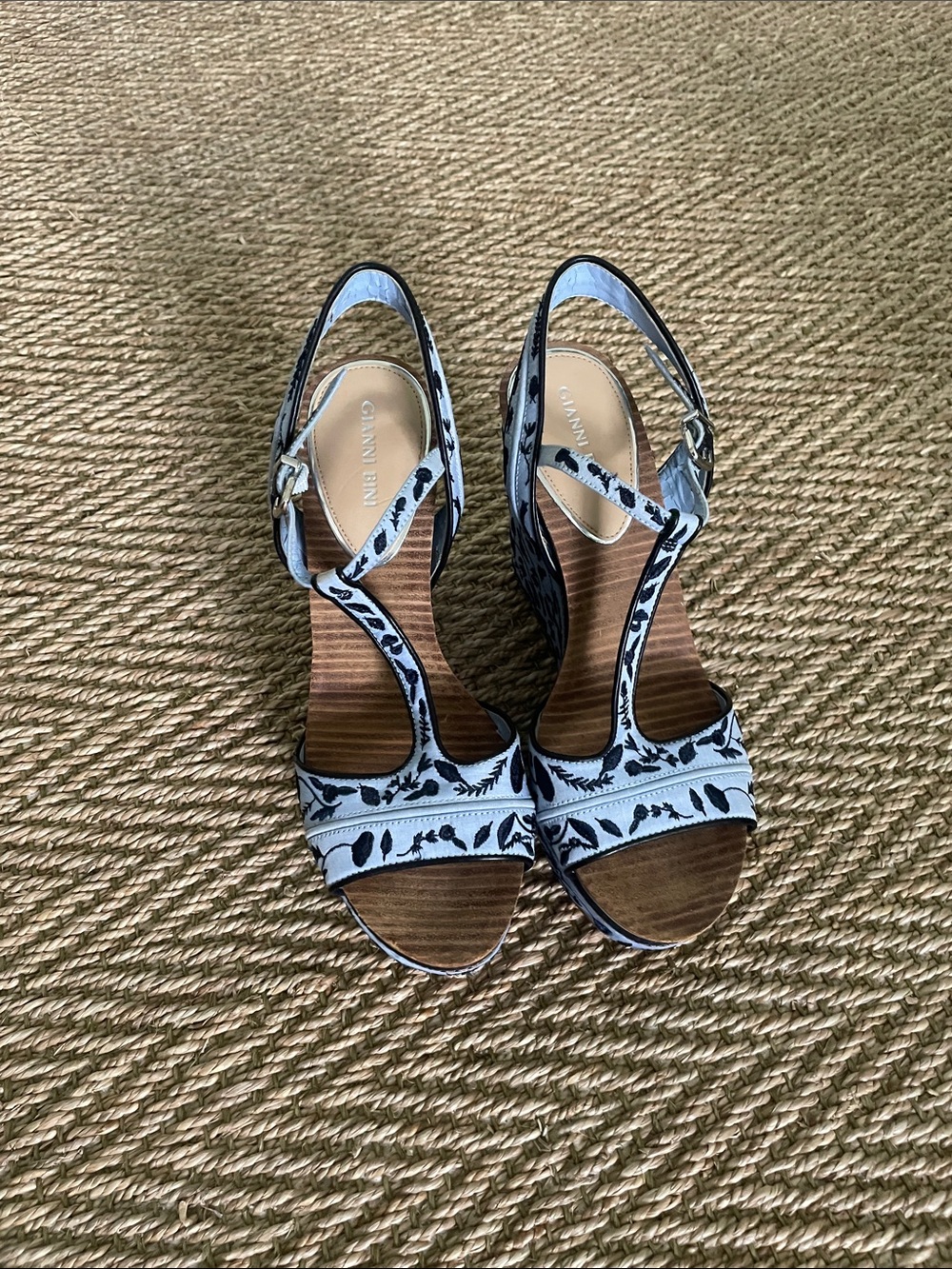 Gianni Bini Women’s Blue and Black Patterned Slingback Sandals